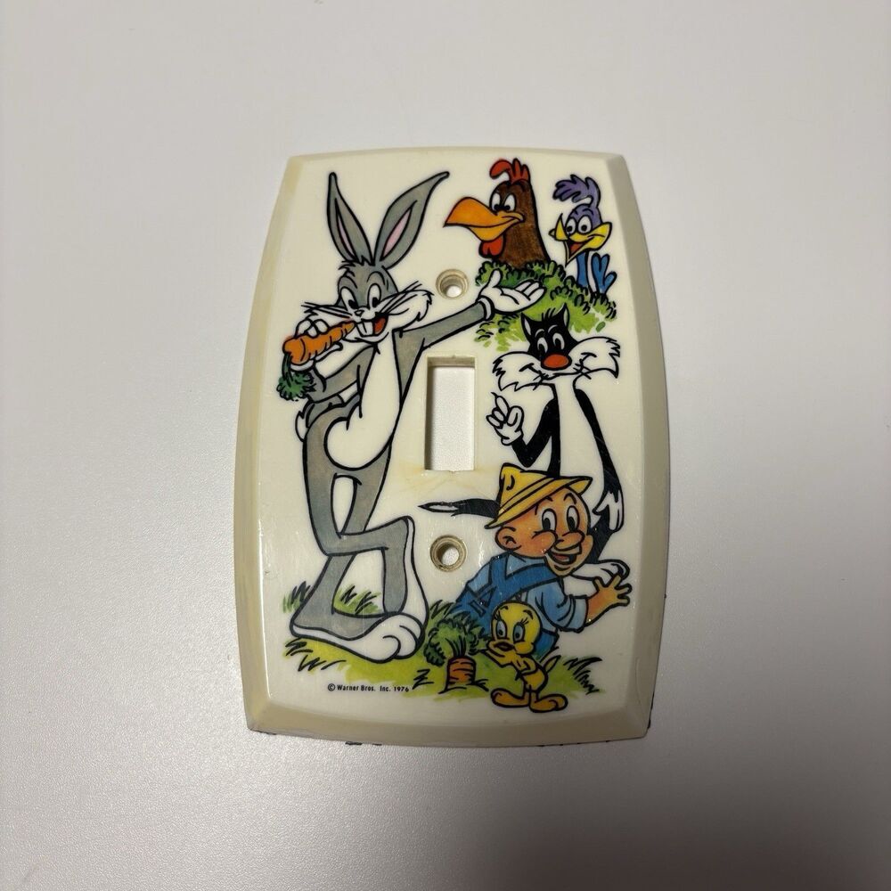 Vtg 1976 Warner Bros Looney Tunes Bugs Bunny & Friends Light Switch Cover Plate